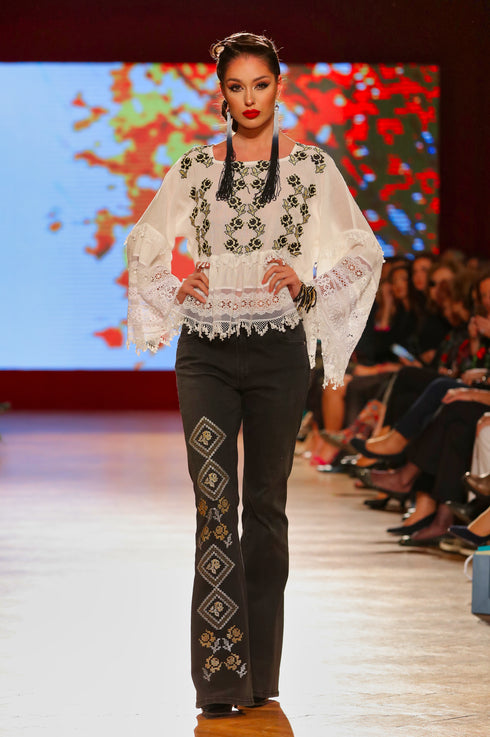 Bluza vascoza cu broderie freeshipping - Liza Panait Online Boutique